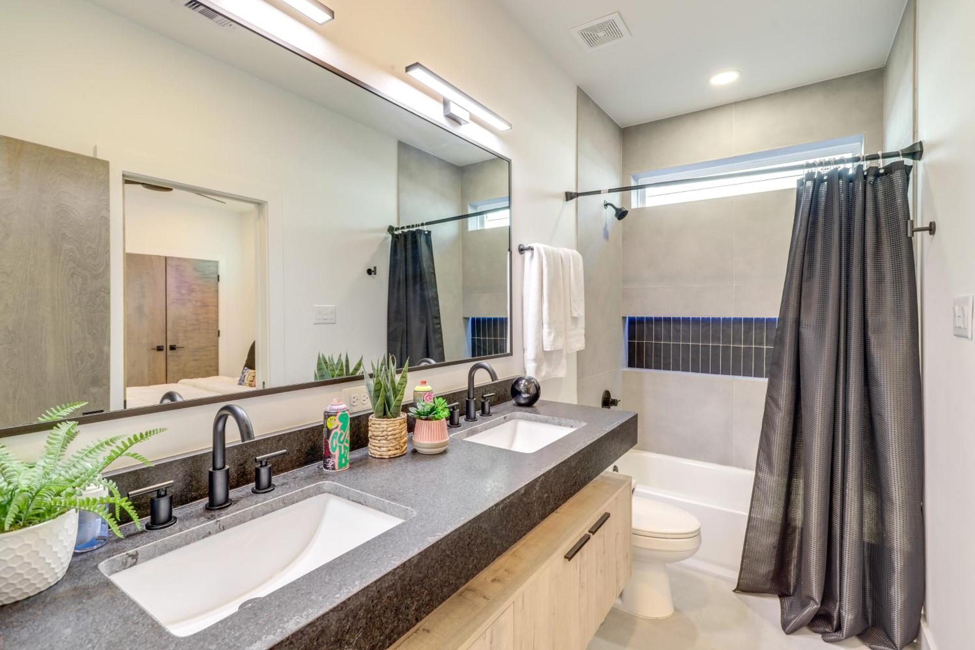 3 Mi To Dtwn Modern Townhome With Yard In Houston Esterno foto