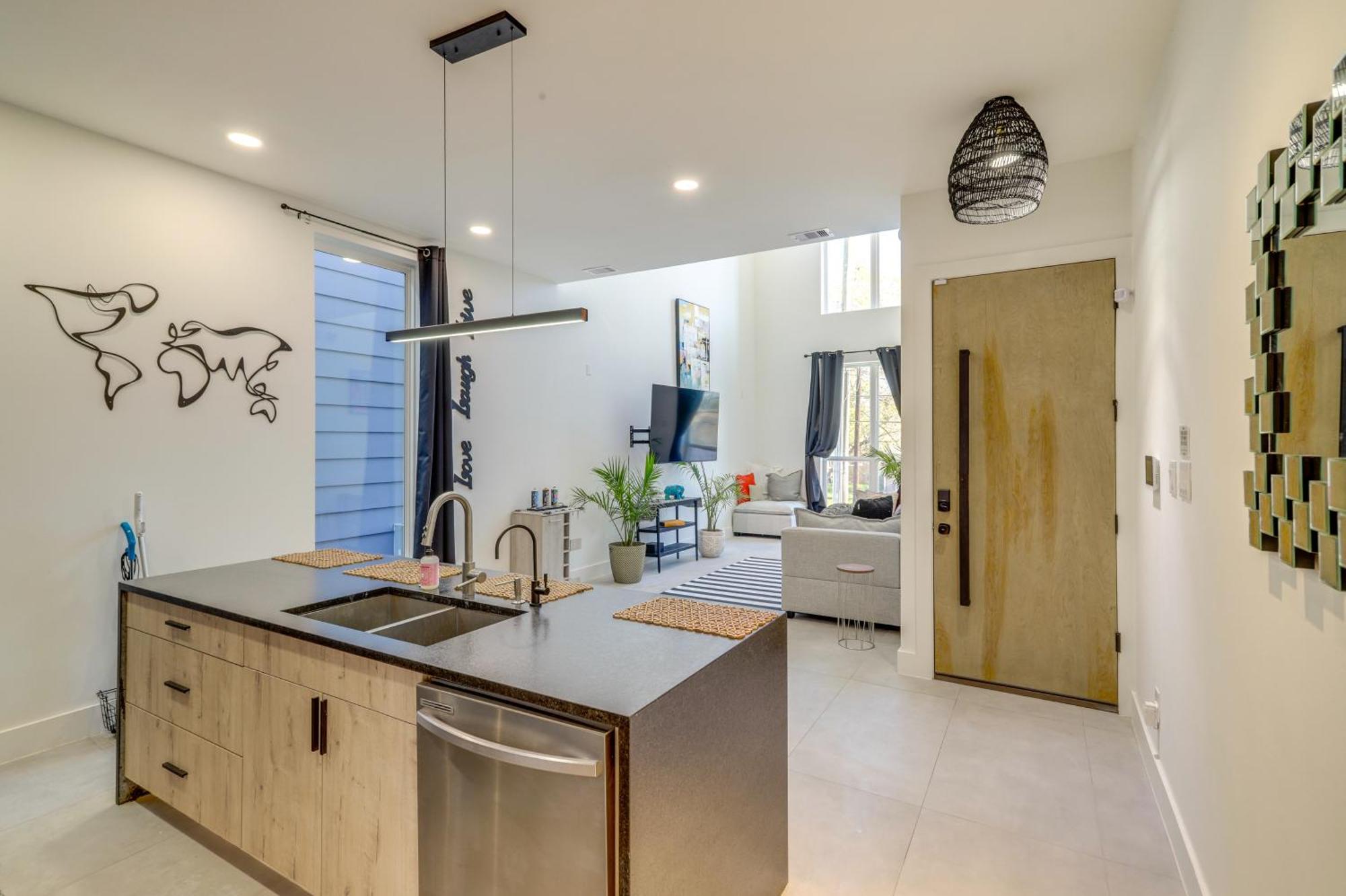 3 Mi To Dtwn Modern Townhome With Yard In Houston Esterno foto